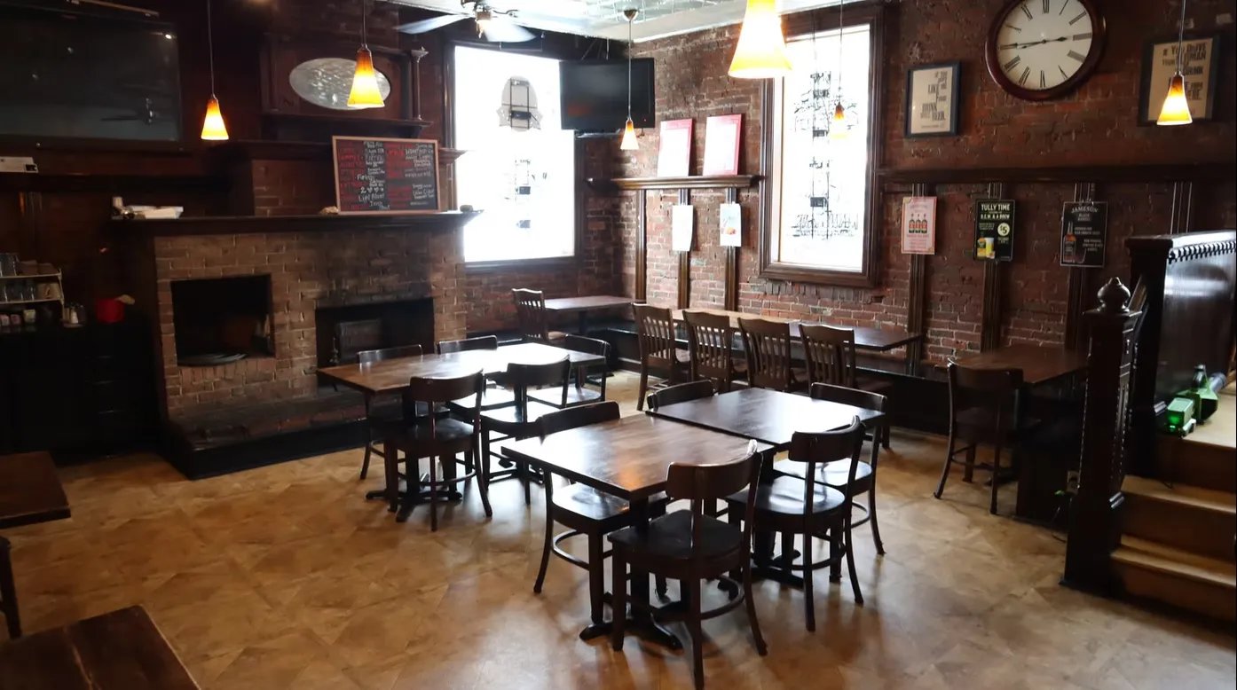 The Ashland Room intimate private dining at Sweeney's Saloon